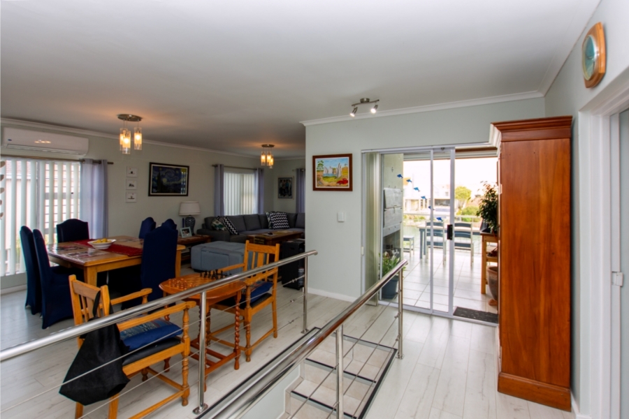 3 Bedroom Property for Sale in Velddrif Western Cape